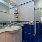 Encantada Вилла Арона