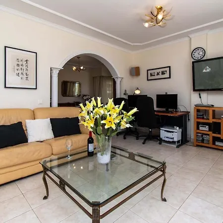 Encantada Villa Arona (Tenerife)