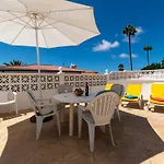 Encantada * ארונה